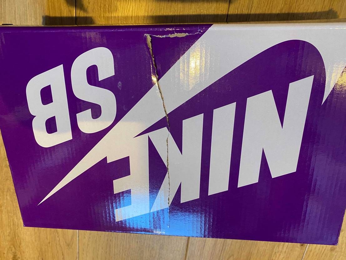 昨晩の地震でこの有り様です😢　エレファントのBOXだけ破れてしまいました。　皆さ