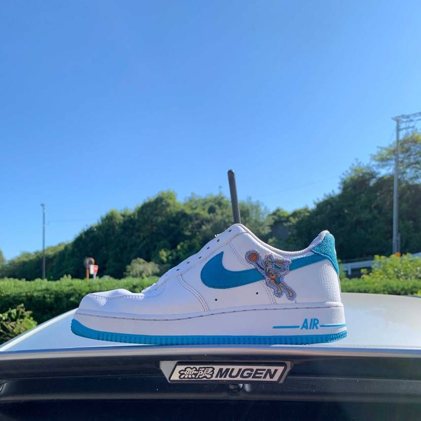 初投稿です!
天気がとても良かったので、
お気に入りのAF1と一緒に📸