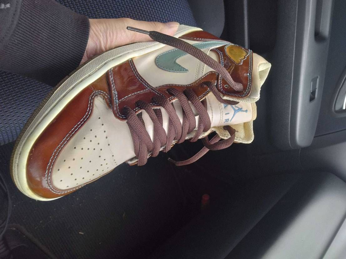 パテントの劣化も味がある！シューレスを、ブラウン系にしたら、