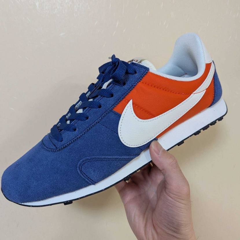 こんなの売ってたの全然知りませんでした😳
スウッシュとか合皮ですが、もはやそれ