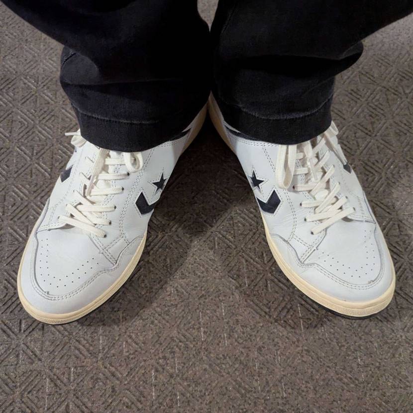 コンコン🦊（今週はconverse）なんで！
手頃でイカしてる方も🔥🔥