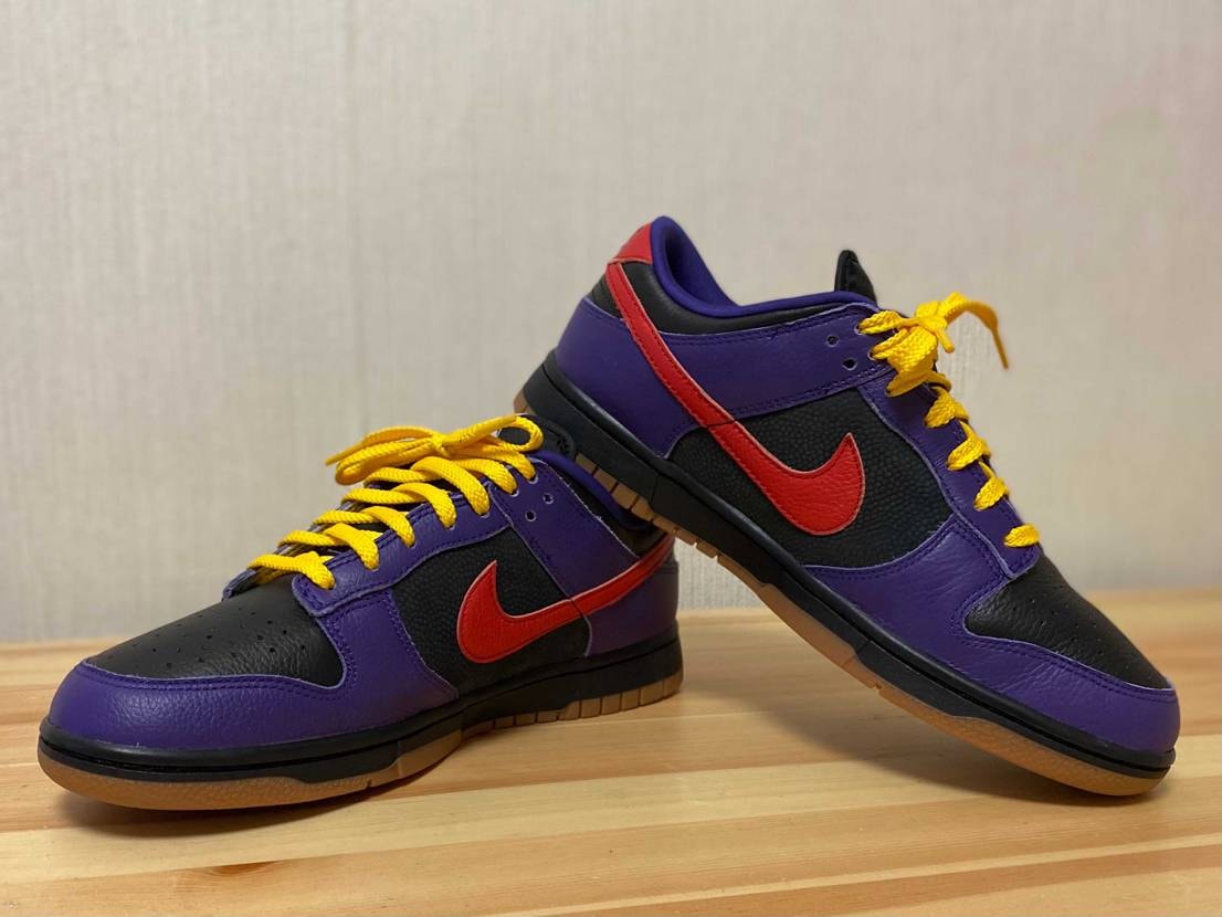 パープルの感じが下品だったので、
BY YOU DUNKを