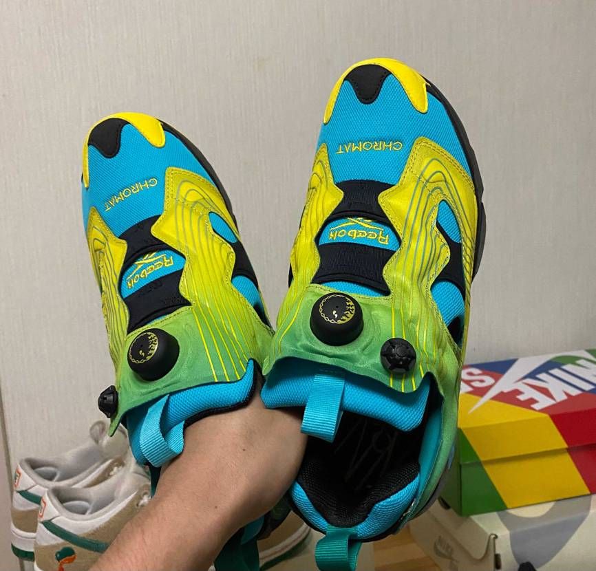 久しぶりにポンプ買ったら左足のポンプ壊れてて空気入らん😡

良く見たら穴空い