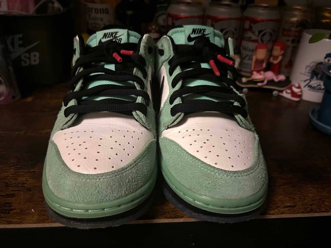 本日は-U- by communalnestさんが先日投稿していたスニーカーの皺