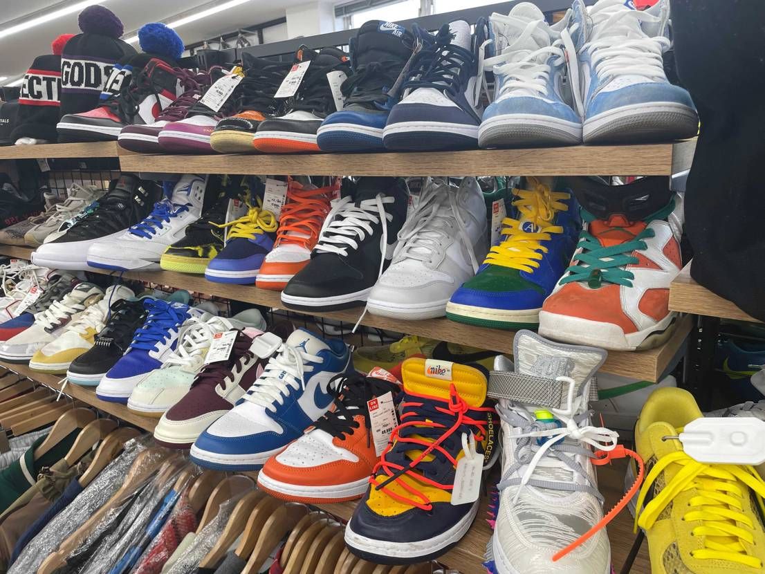 近所のセカスト品揃えイイ🫡