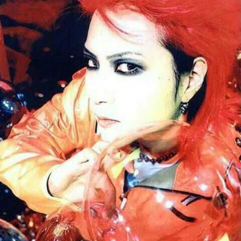 村岡　真