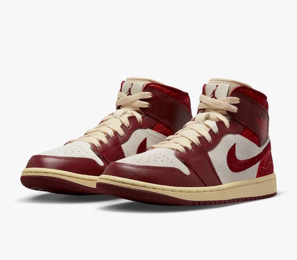 かっこいいの売り出されたけど、履かないかなー😊
見送り😆