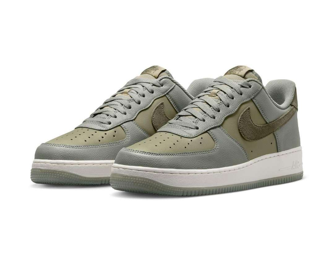 渋くてかっこいい〜😆
公式はいつ出るかなー😆