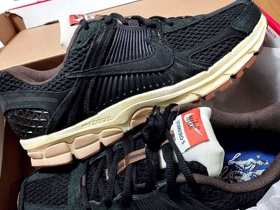 黒兎で初ボメロ⚫🐰
セールで買いましたが、予想以上にカッコよかった✨早く履き