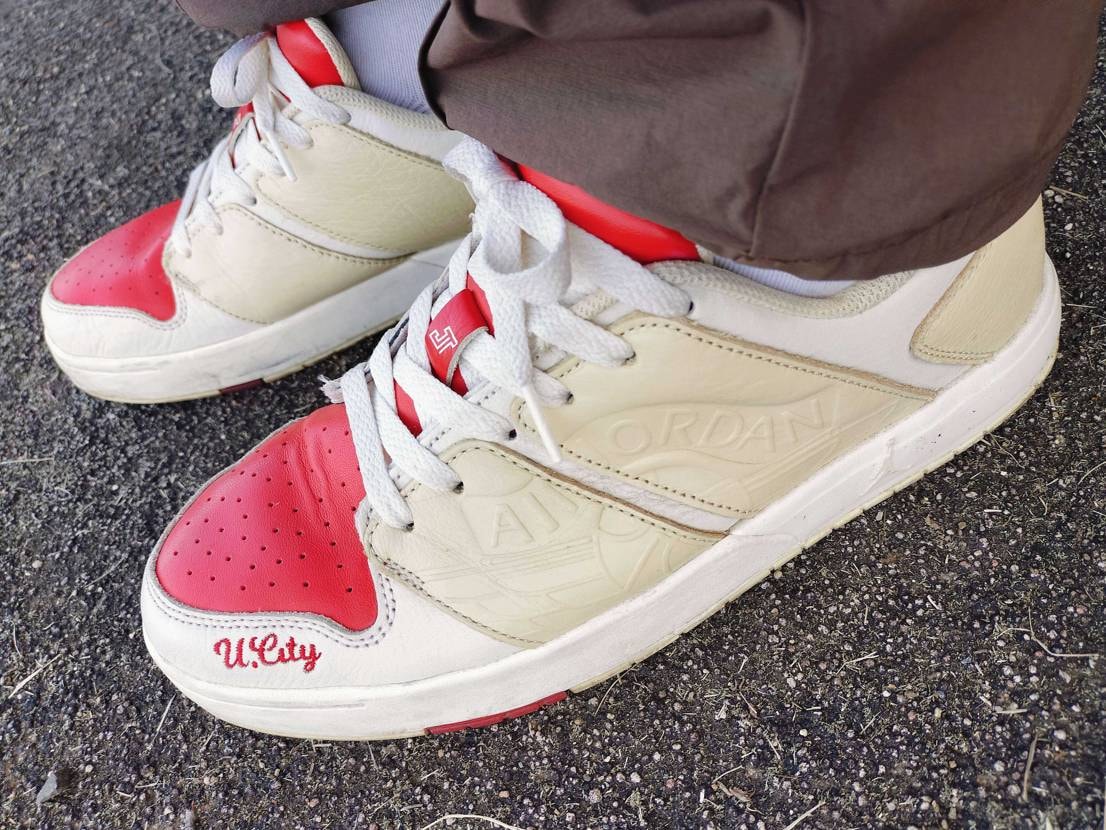 今日は⚽️観戦
チームカラーの🔴で😶