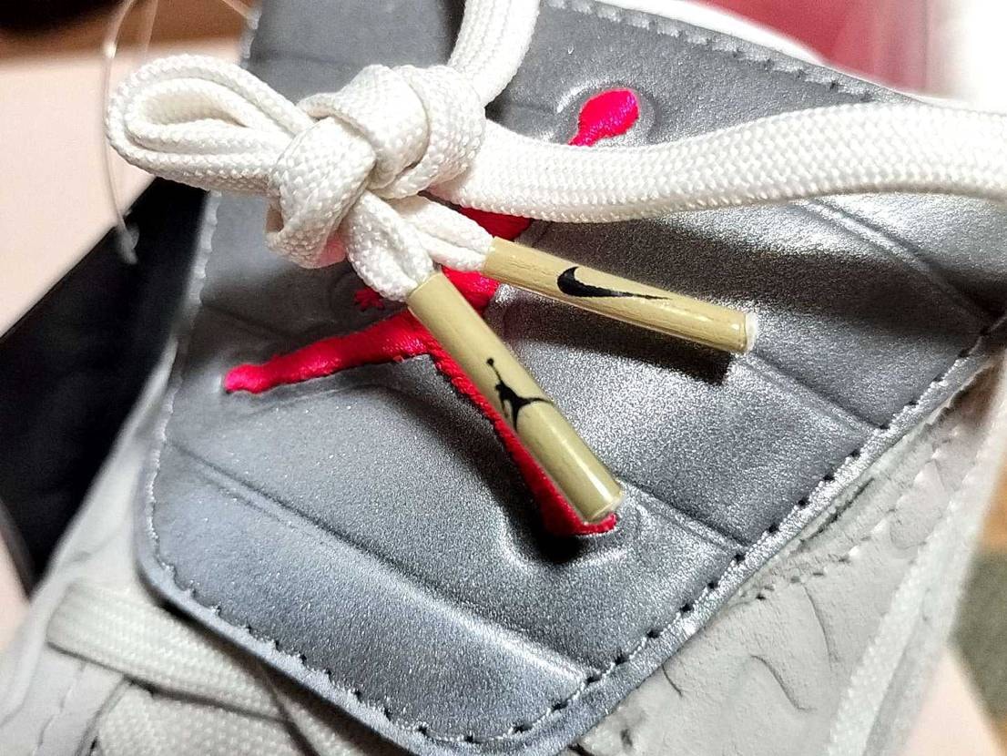 欲しかった靴をセールで購入😶
最近サッカー関連の靴買いがち