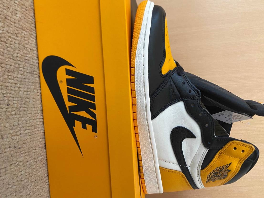 スニーカーズから着弾