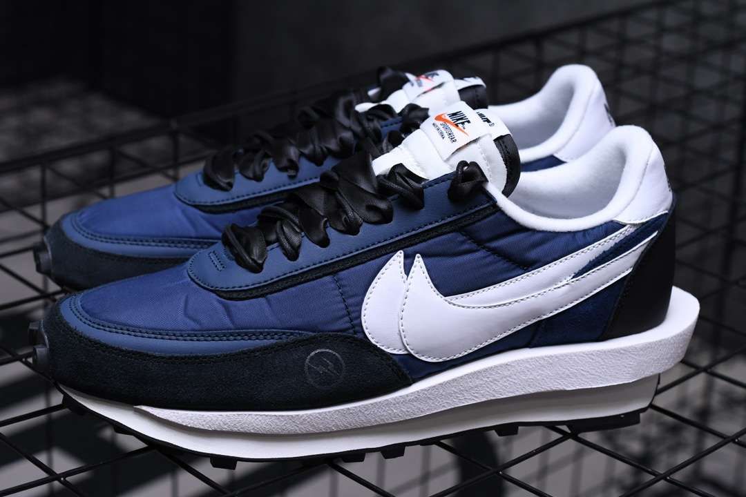 the fake sacai✘fragment design ✘Nike waf