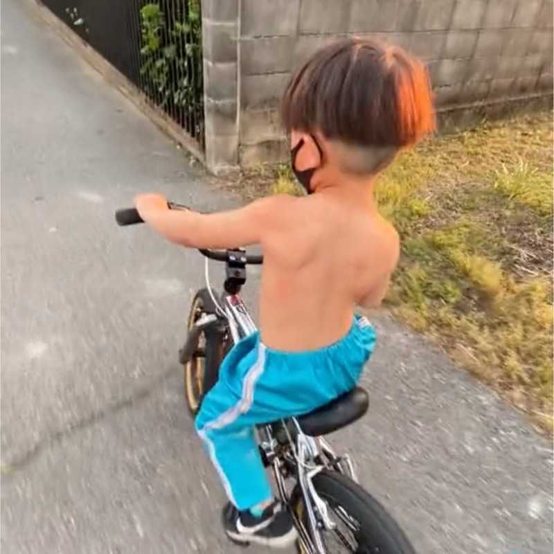 しゅん