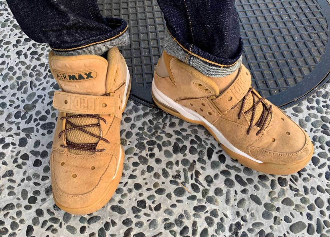 ウィートカラーのエアフォースマックスでお出かけ。
未だかつ