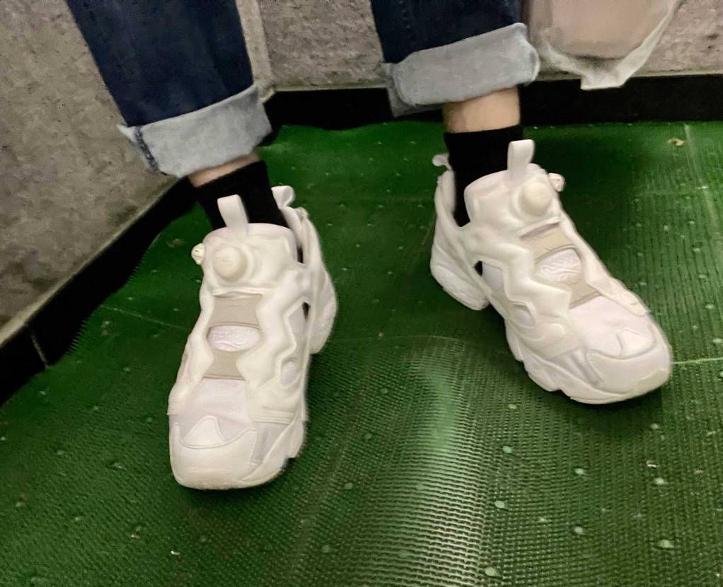 久々にポンプでお出かけ。
学生時代、靴流通センターにトリコが入荷(当時は新聞折