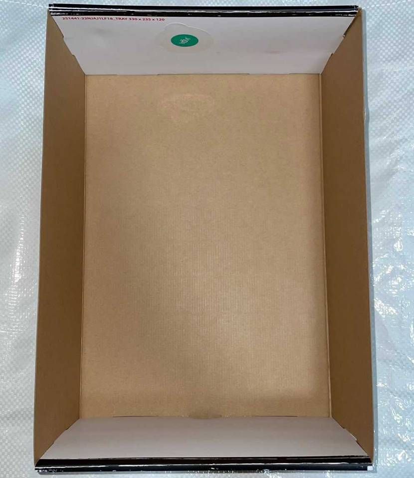 SNKRS限定アクセス購入品の付属品です。
気になっている