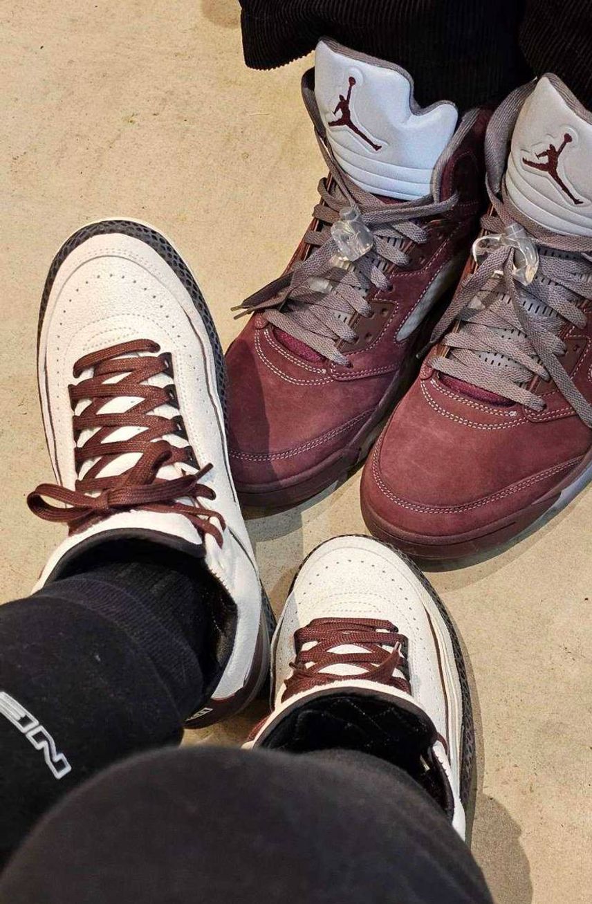 誕生日にプレゼント✨🎁✨してもらった
AIR JORDAN 5 を履いて童心