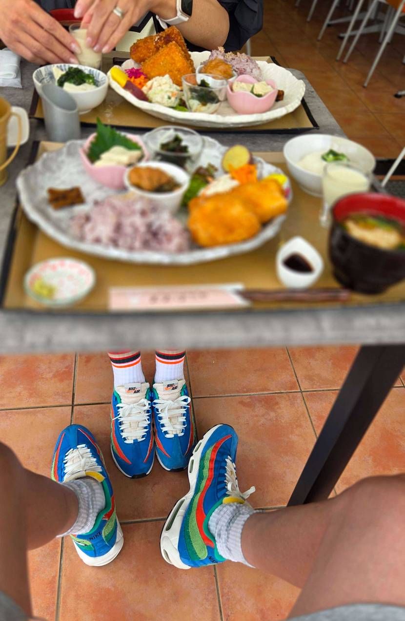 ちょうど1年前の同日に、同じ👟履いて投稿してた😄
1年って