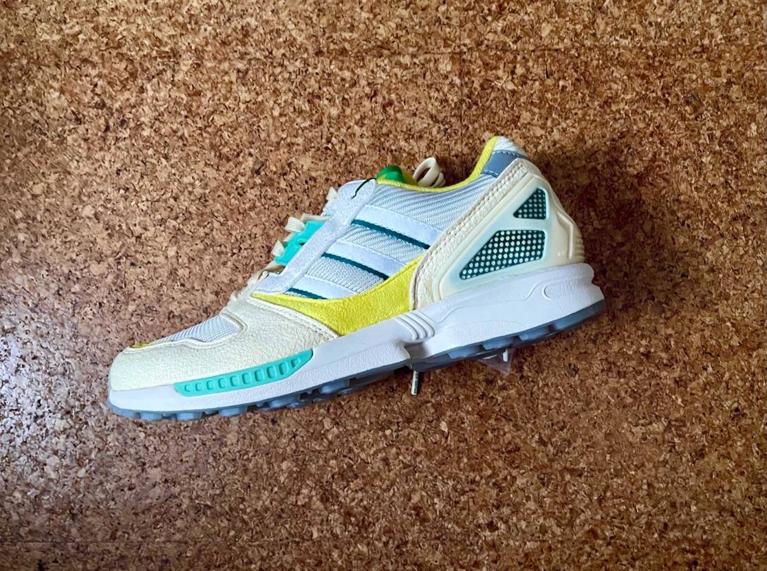 以前から欲しかったZX 8000 FROZEN LEMONA