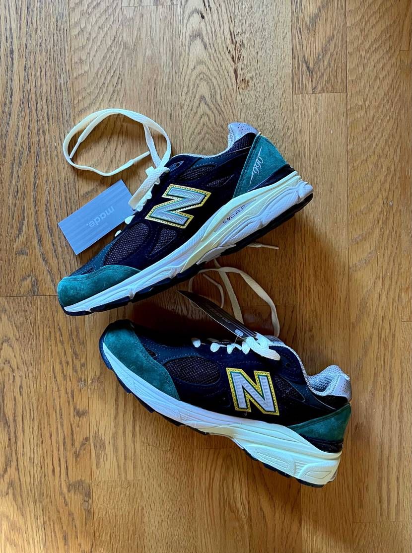 M992CPを購入したと思ったら届いたM990CP3。結局購入したものは在庫がな