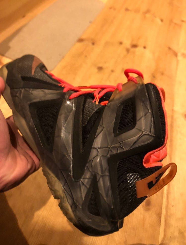 僕の思い入れのあるスニーカー。
相当前だけどこいつとの出会