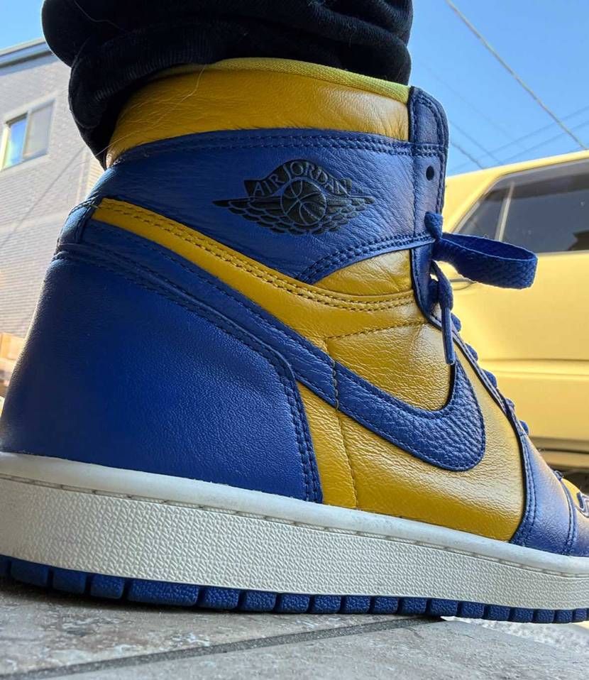 今日のお供はこいつ✨️
全然履いてなかったIKEAAJ1💙💛
今日のリバ