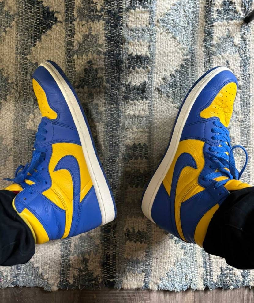 今日のお供はIKEAAJ1💙💛
今日は2年に一度の愛車の健康診断をする