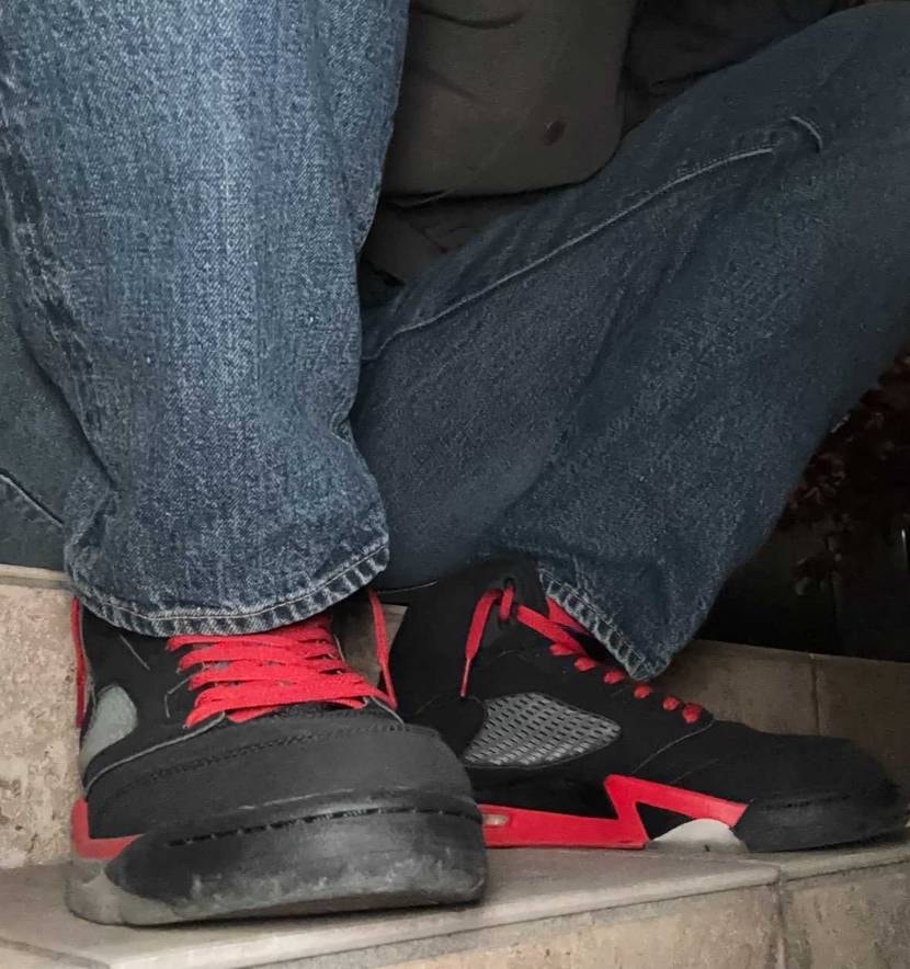 皆さんこんばんは✨️
日中は暖かく感じましたが夜は風ビュービューで寒いですね🥶