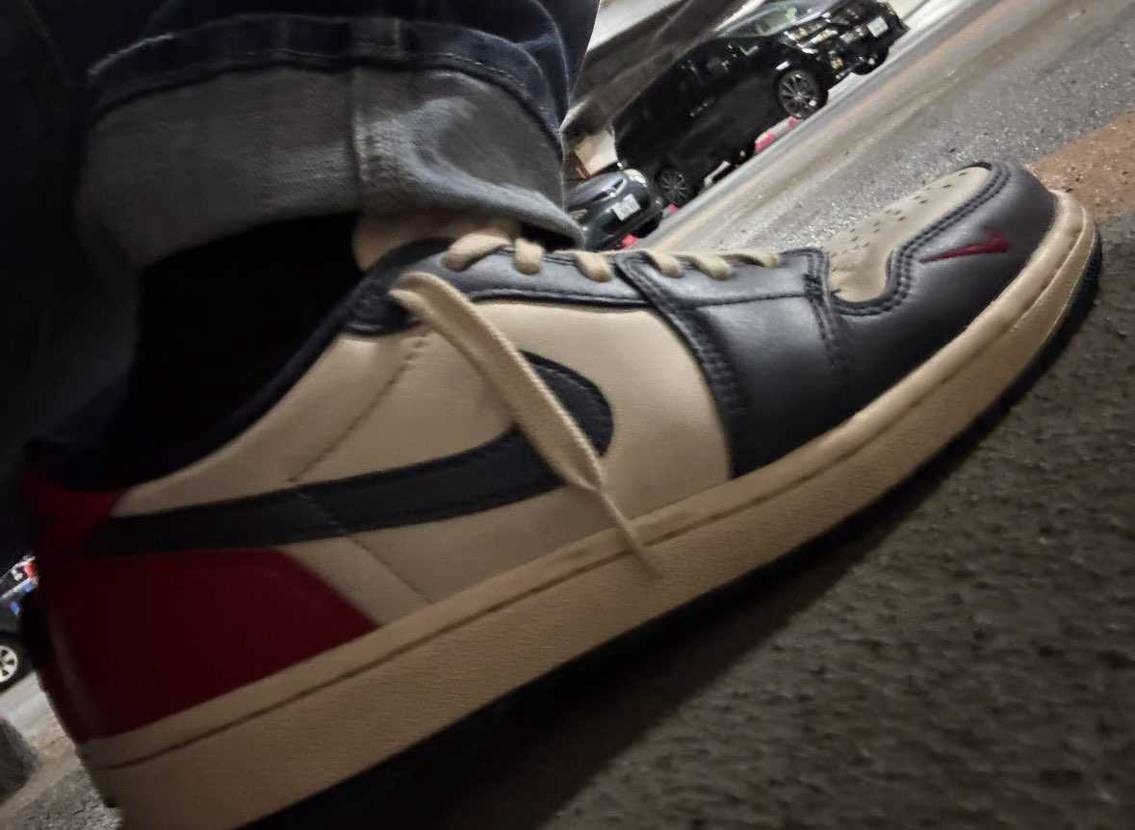 皆さんこんばんは✨
本日は日中に嫁からの指令👀💦
バルコ