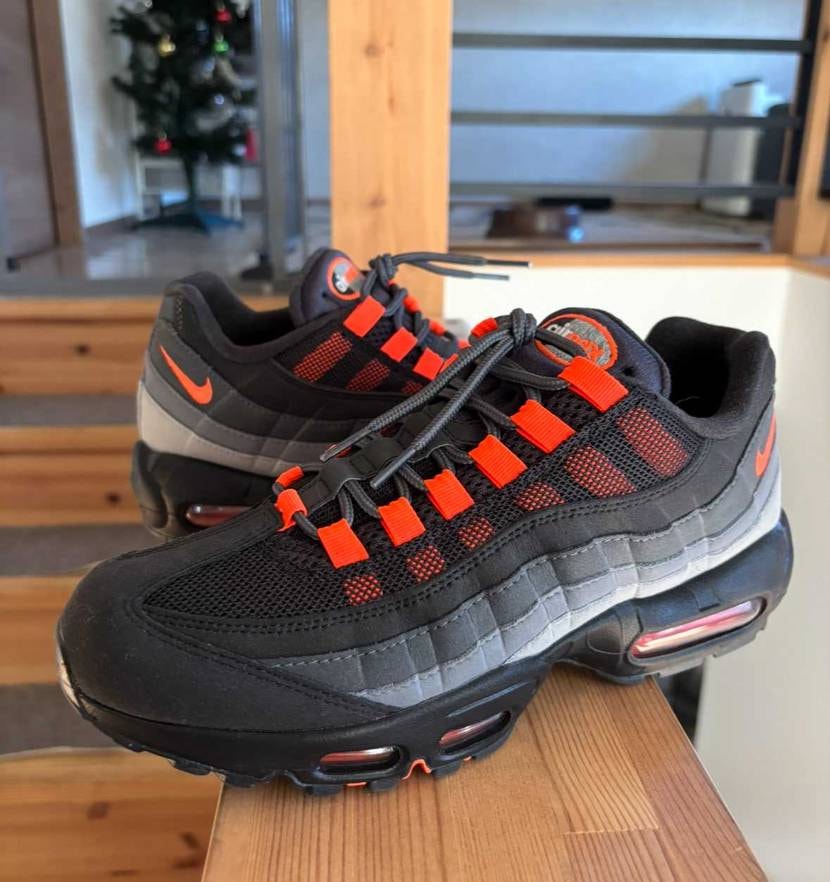 皆さんこんにちは✨
本日は毎年恒例「脚トレ‼️歩けなくなる