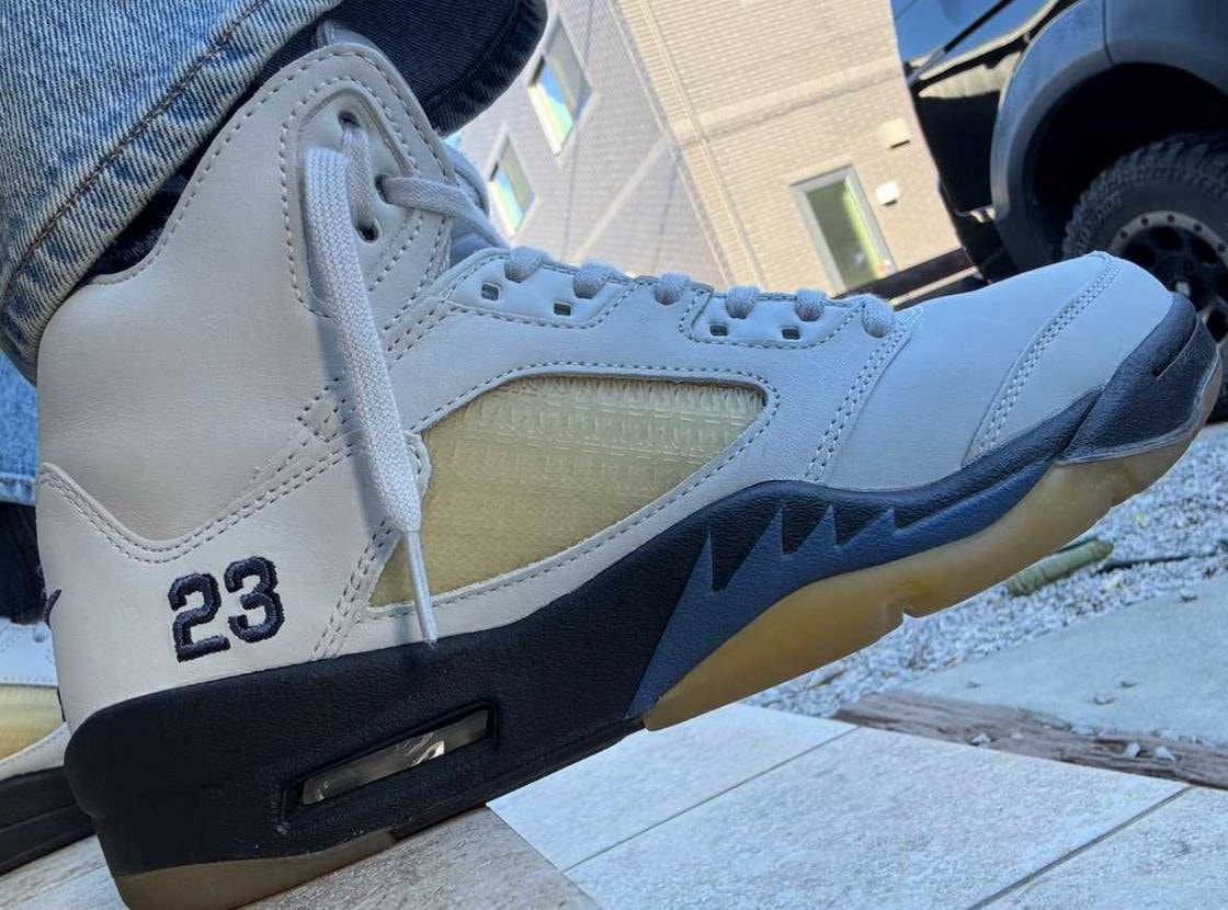 皆さんこんにちは✨
本日は家族でモール散歩🛍🚶🏽‍♂️💨