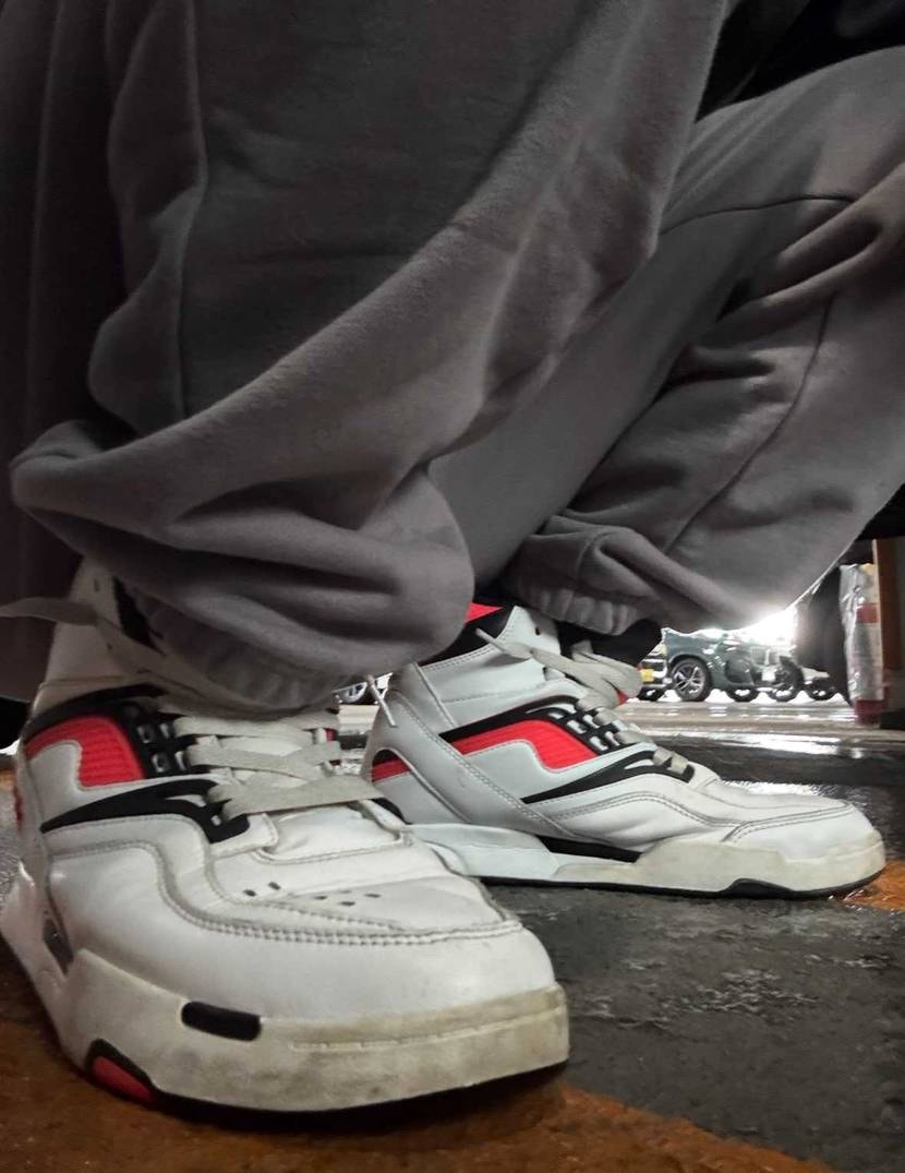 皆さんこんにちは✨️
昨日はよく寝たので無事に復活😎👍
なので朝から脚トレし