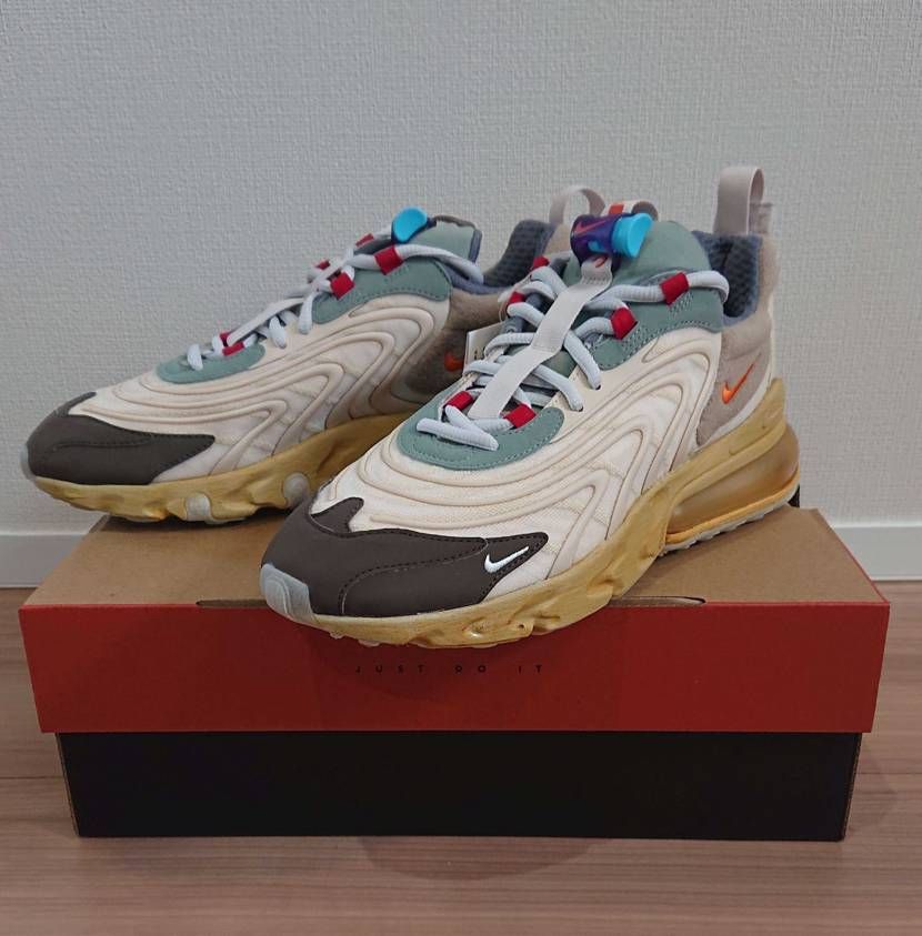 いやーいいわ、travis270
人気は無いかもしれないが、