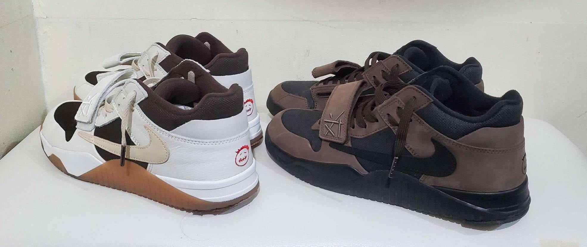 こんな感じで垂らしてます
因みに、ずり足なので自家製ヒールガードもww