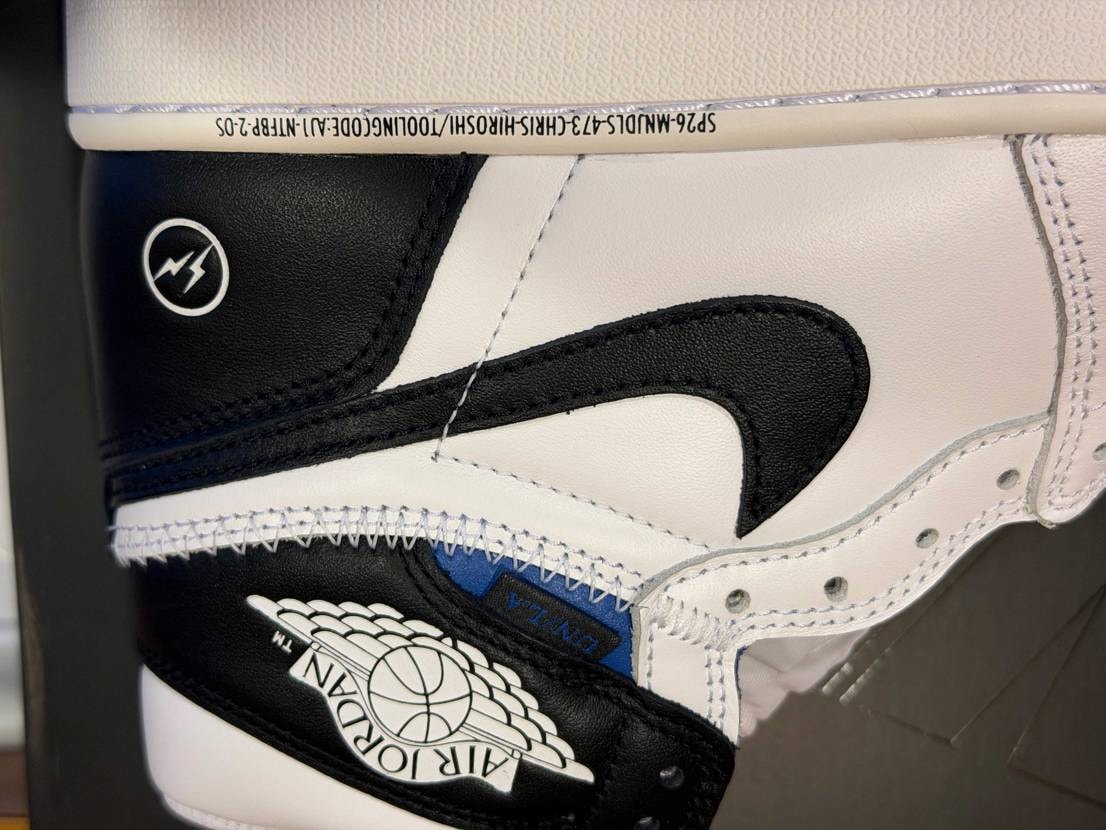 買えましたぁぁぁ