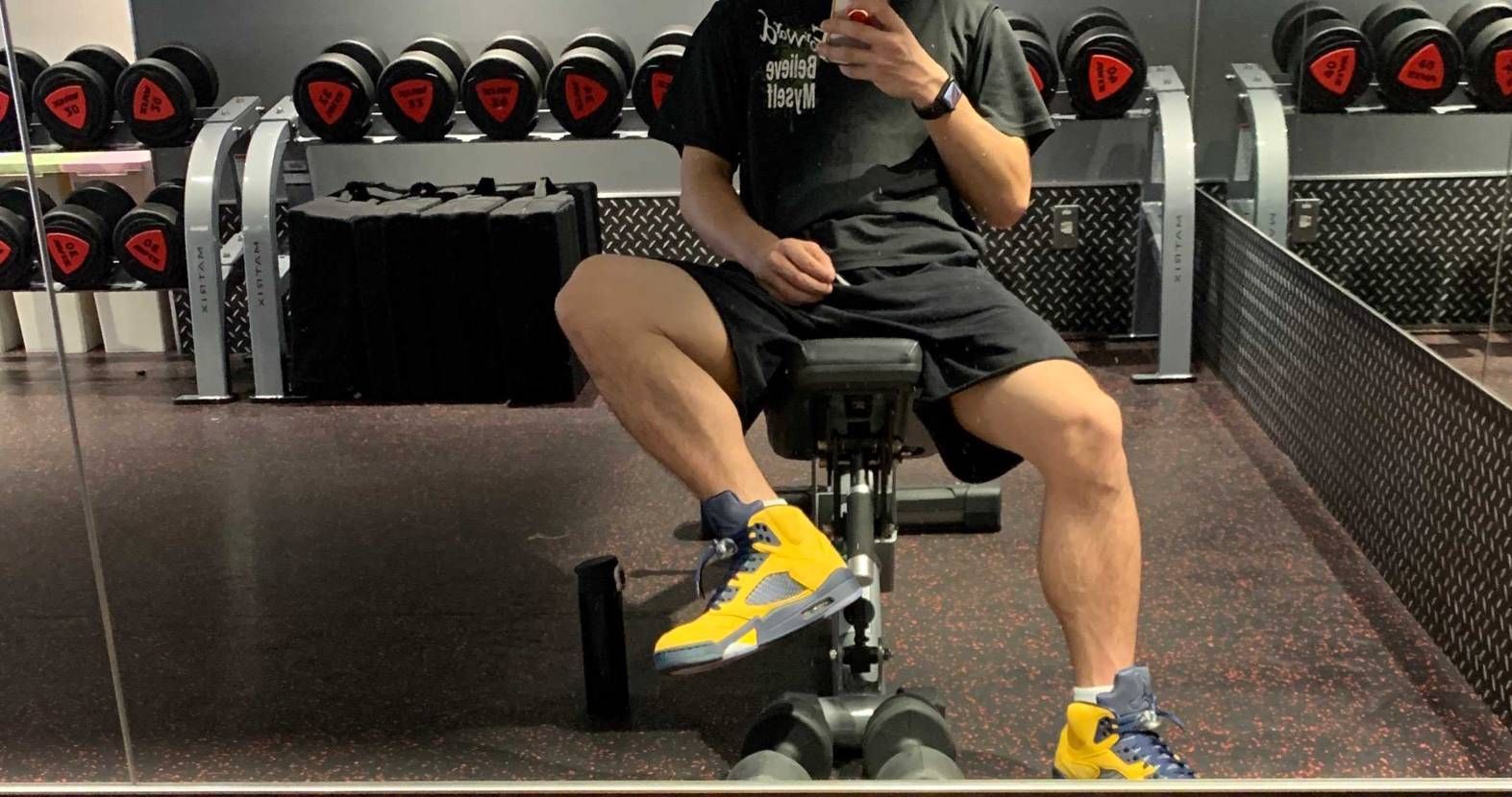 ミシガン✨

黄色は映えるなぁ