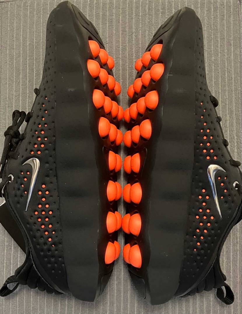 Nike Mind 002 "Black/Hyper Cri