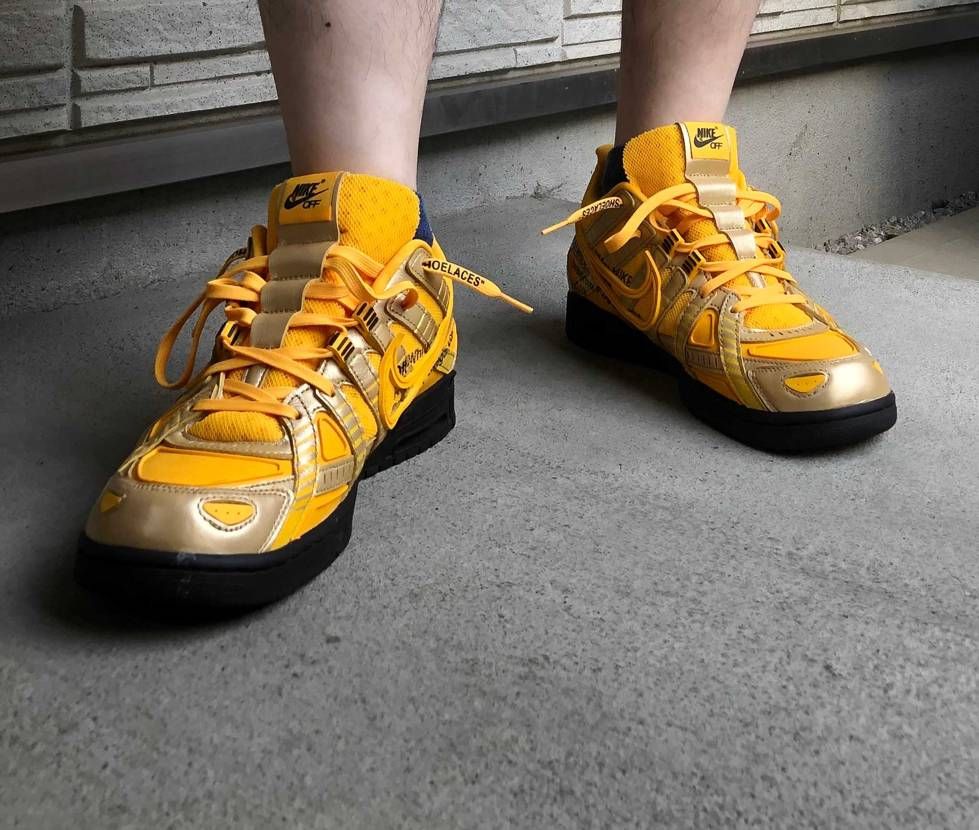 本日履いていた👟通常ダンクよりゆとりが有るサイズで通常よりハーフダウンで丁度良