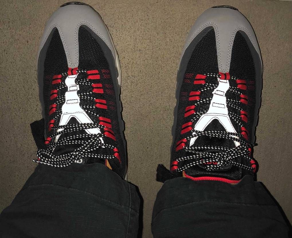 今日もギリ１万歩は達成😅７〜８年位前に購入したエアマックス9