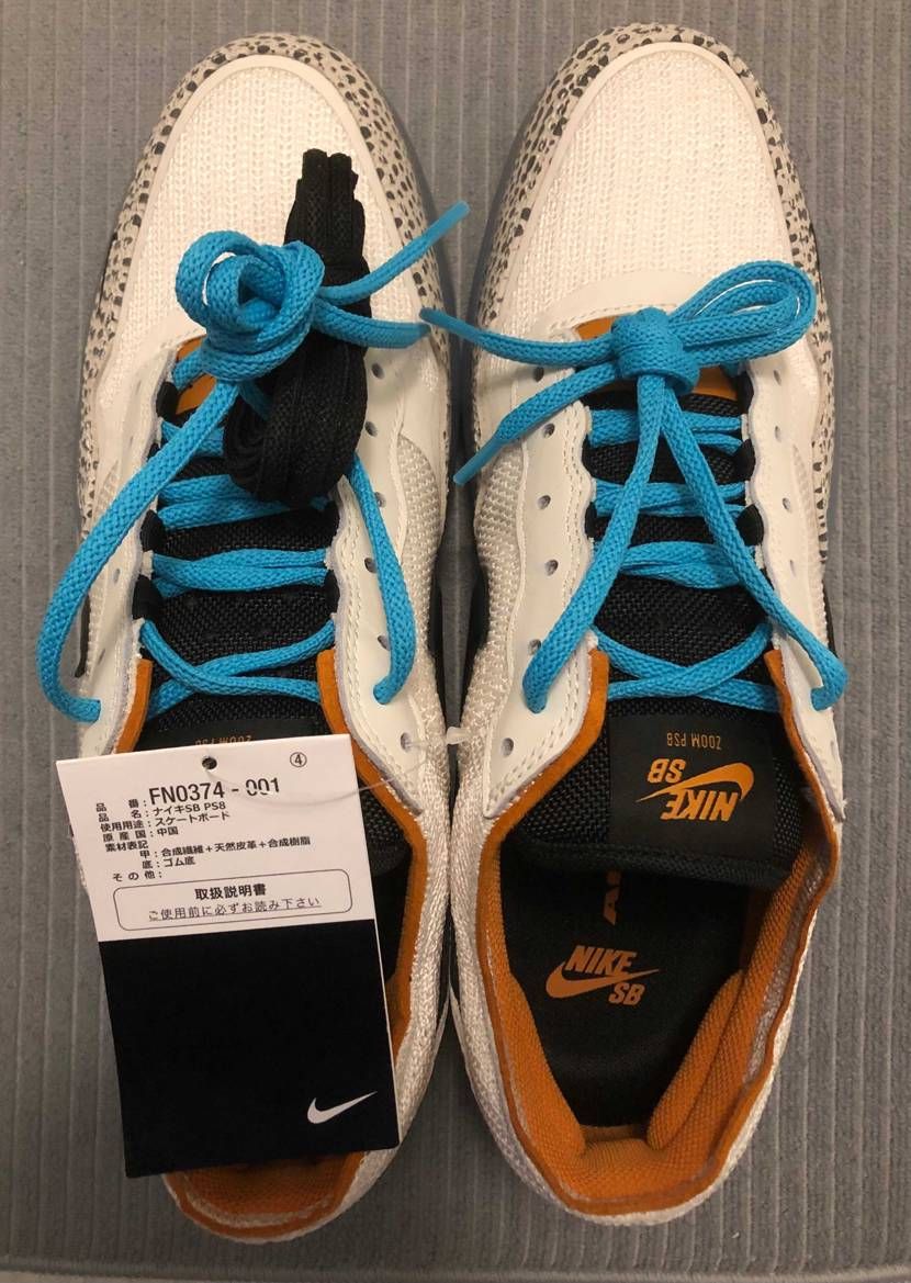ブラックの機能性と履き心地に魅了され、ハーフダウン(NIKEのSBダンクのマイサ