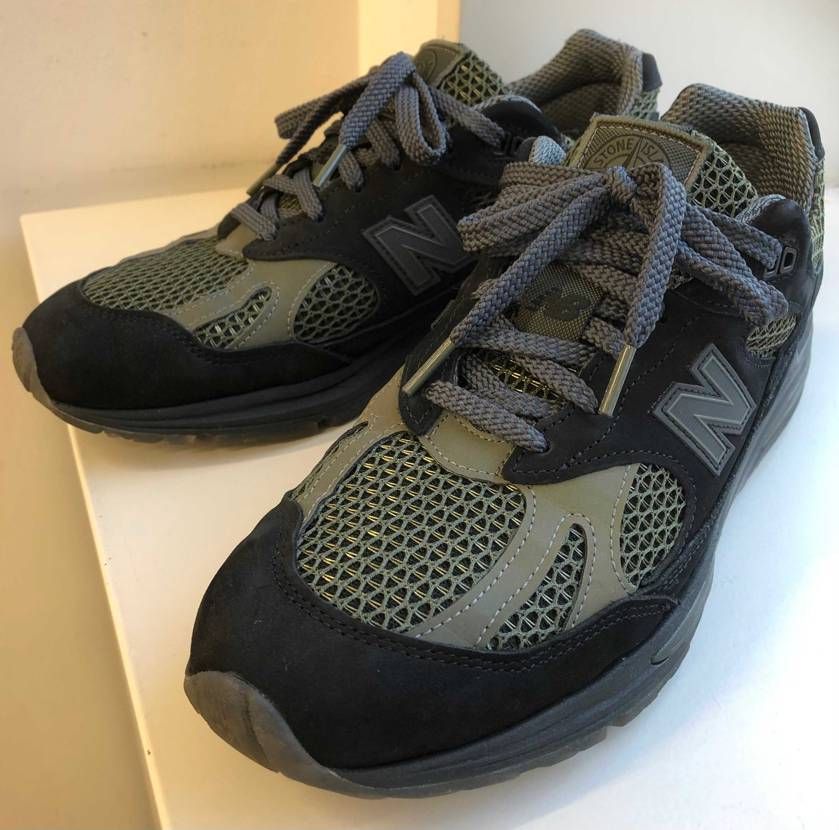 KITH 991V2の前に同じ991V2のコラボである🪨🏝️👟(U991S