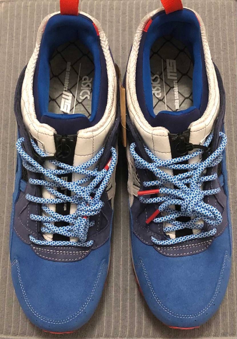 周囲がAM95Levi’s当選に湧く中、 自分はmita sneakers ×