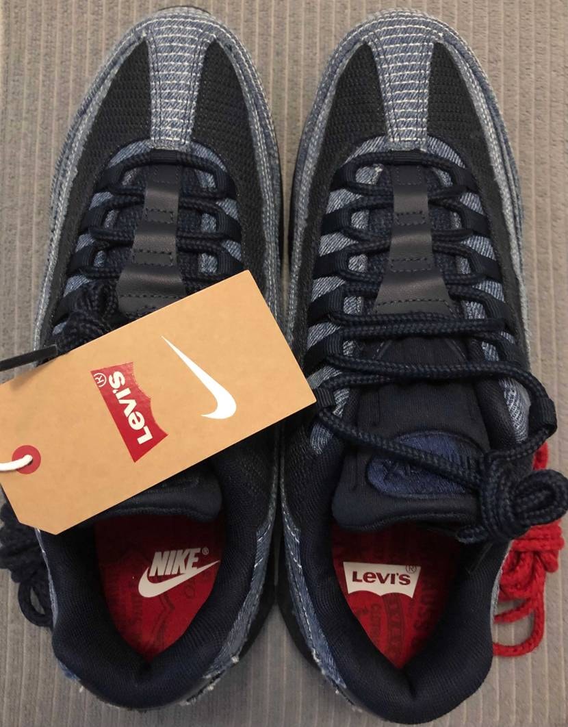 Levi's × Nike Air Max 95 OG "Denim Blue"