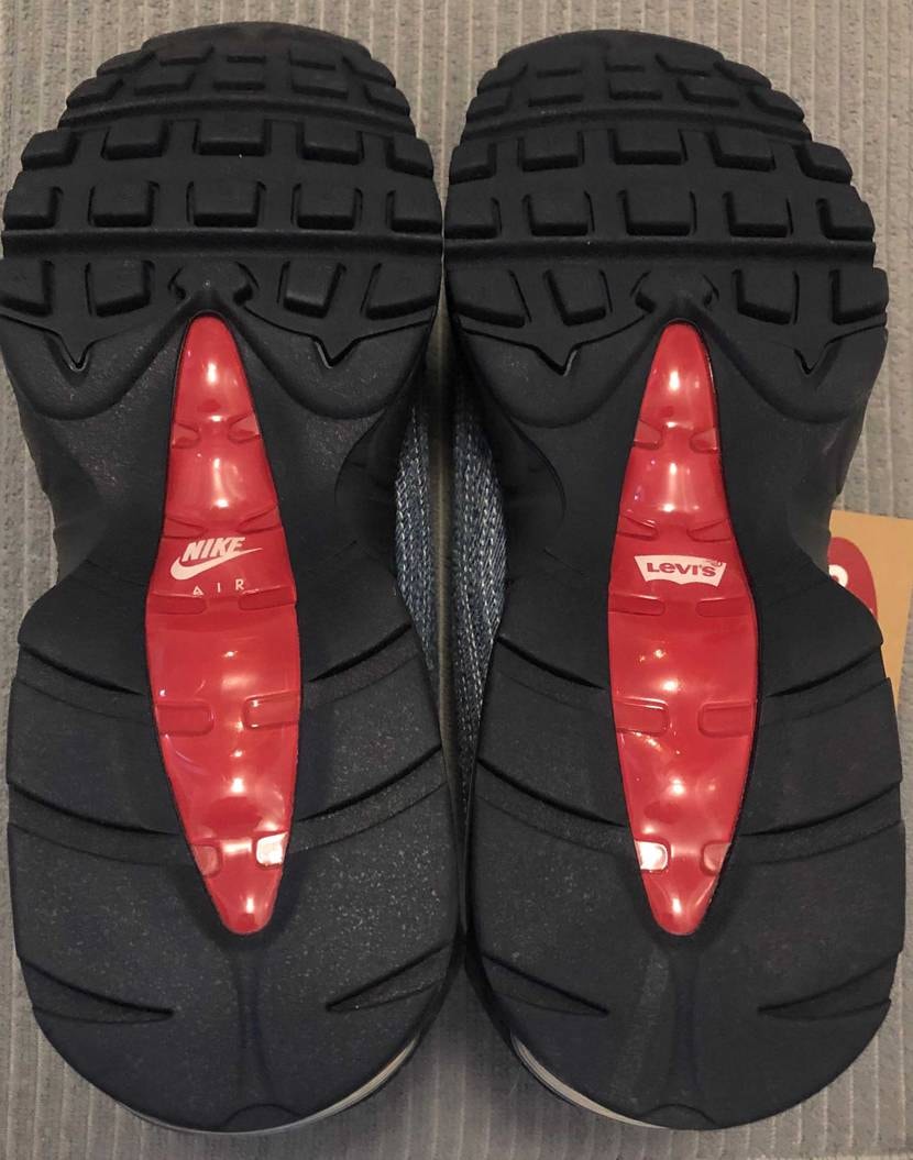 Levi's × Nike Air Max 95 OG "D