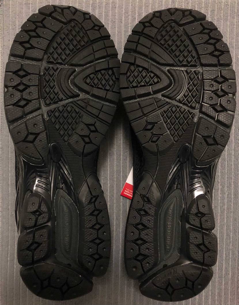 New Balance 1906L "Black/Black