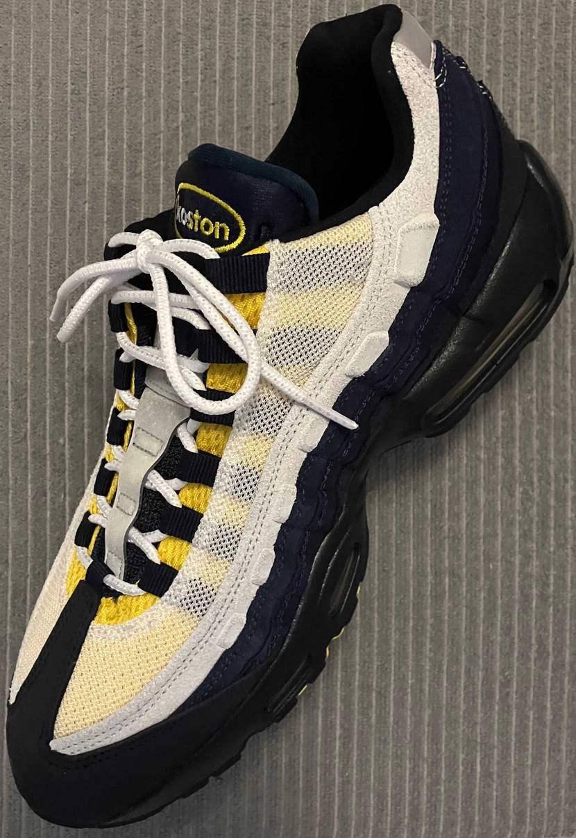 エリック・コストン × ナイキ SB エアマックス95 "オ