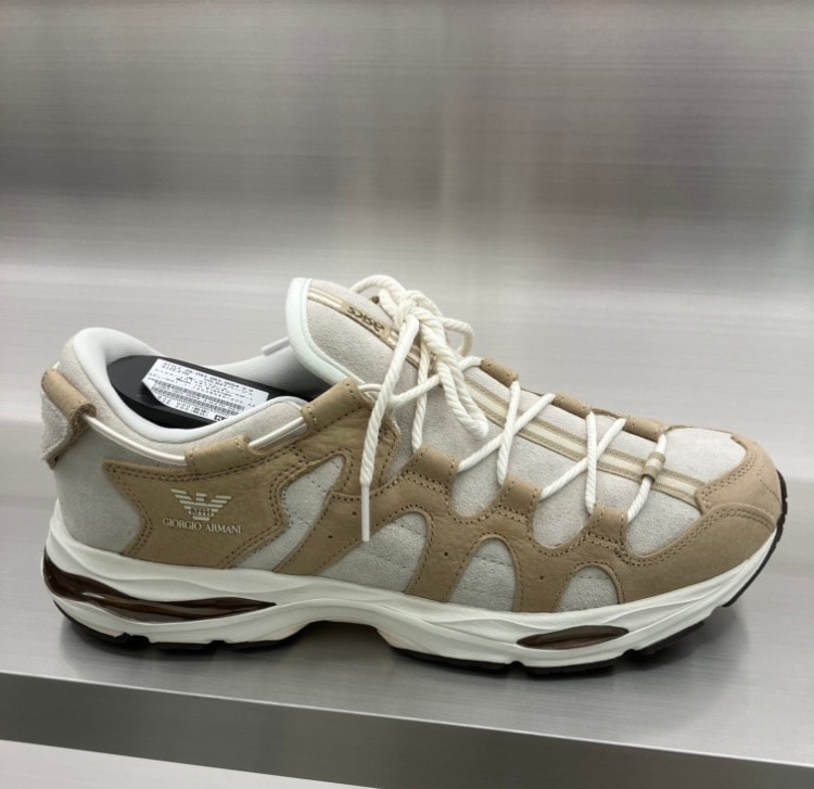 こんにちは😀
KITH × Giorgio Armani 