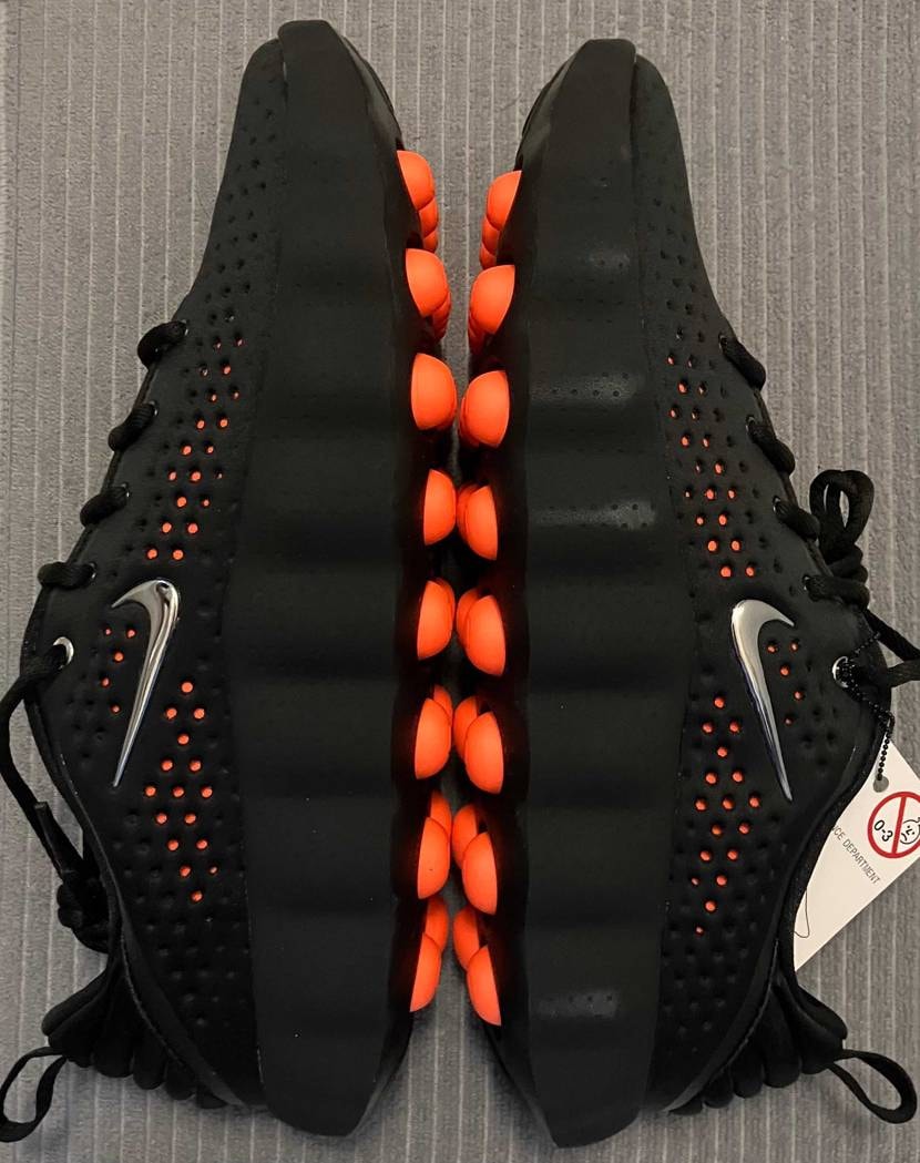 Nike Mind 002 "Black/Hyper Cri