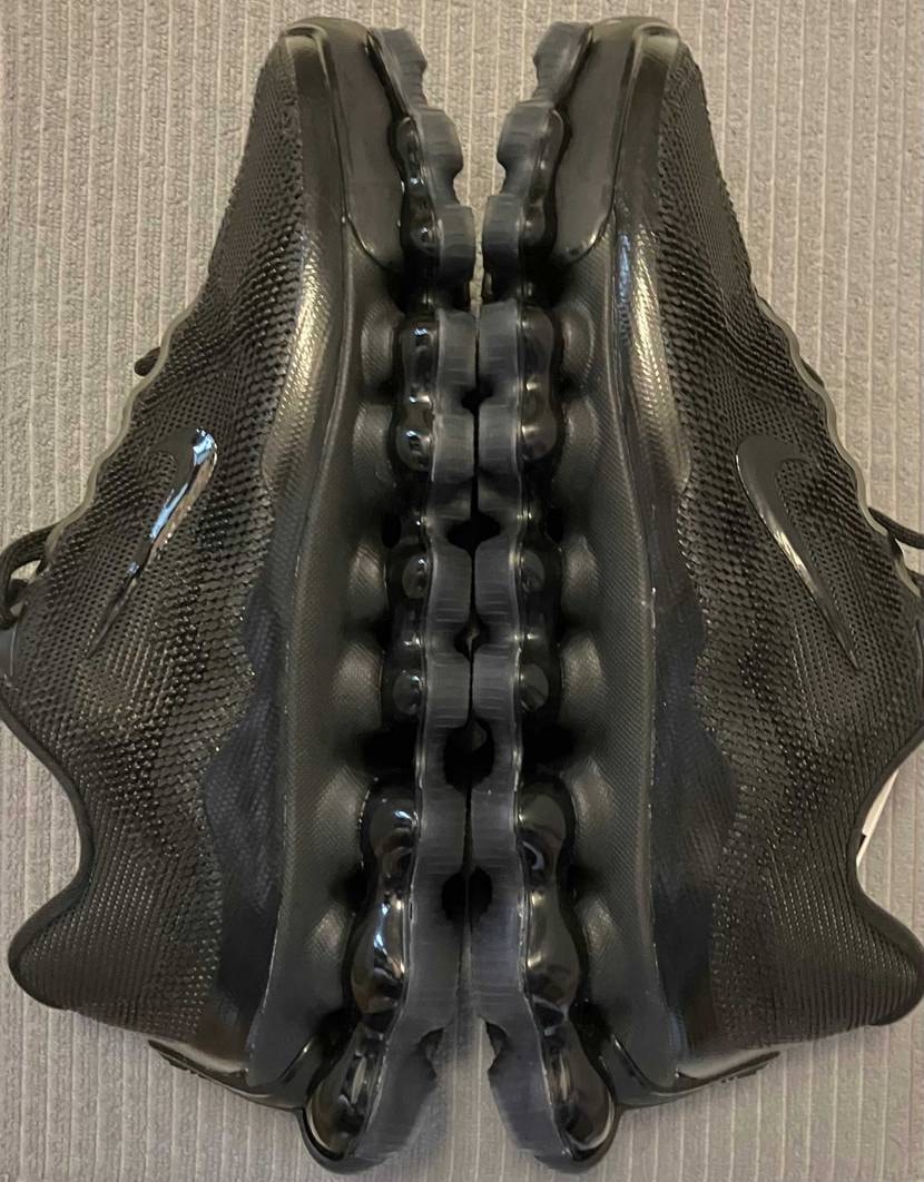 Nike Air Liquid Max "Triple Bl
